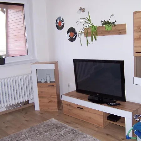 Salaš-dům Pro Společnou Dovolenou Až 14 Osob Vila