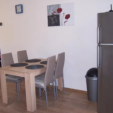 Salas-dum Pro Spolecnou Dovolenou Az 11 Osob Villa
