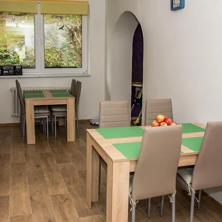 Villa Salas-dum Pro Spolecnou Dovolenou Az 11 Osob *