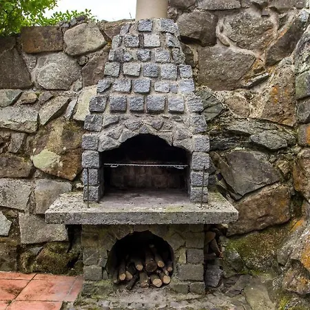 Salaš-dům Pro Společnou Dovolenou Až 14 Osob Vila