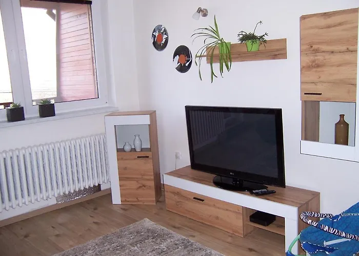 Salas-dum Pro Spolecnou Dovolenou Az 11 Osob فيلة